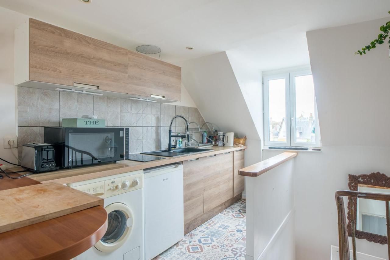 Le Teck Apartment Deauville Bagian luar foto